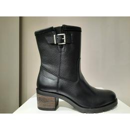 Overview image: Boot black