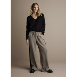 Overview second image: Summum trousers